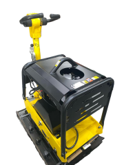 Kompaktör 4.5 Ton ileri ve geri Dizel 10hp Marşlı