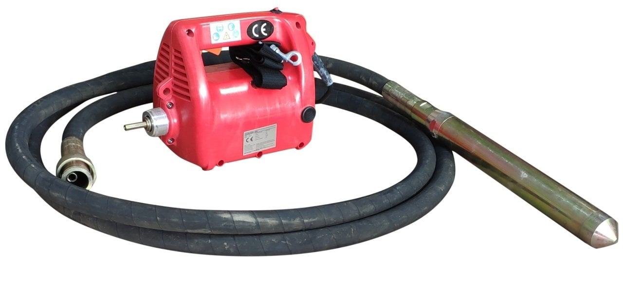 CAT Beton Vibratörü 5 metre 48mm şişeli